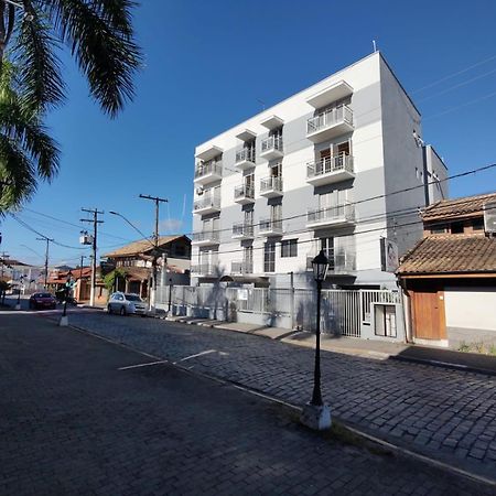 Agito E Sossego Na Rua Mais Charmosa De Ubatuba Pelo Google Eksteriør bilde